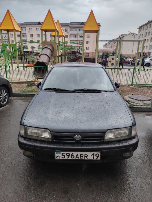 Автомобиль Ниссан Примера