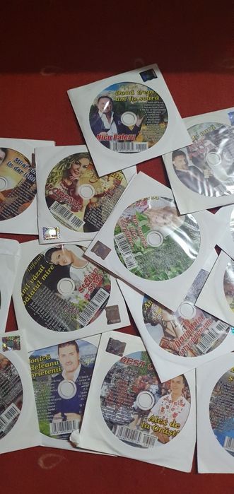 Lot CD muzica românească petrecere neutilizate