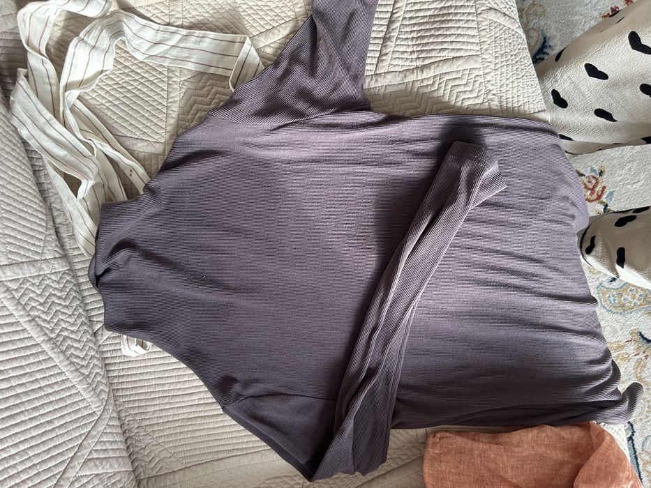 Разгрузка гардероба срочно