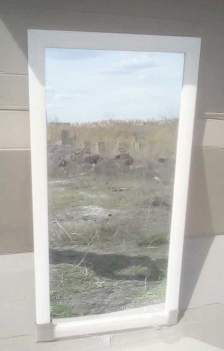 Зеркало для прихожей новое