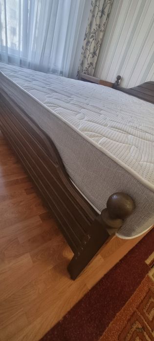 Продам Матрас 200×200