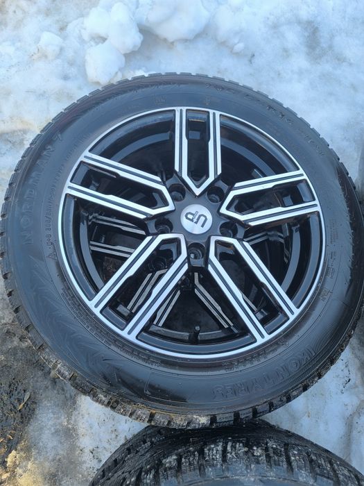 Диски с резиной в хорошем состоянии