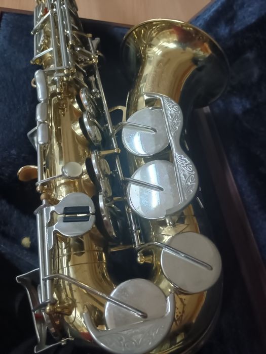 Саксофон Amati 22