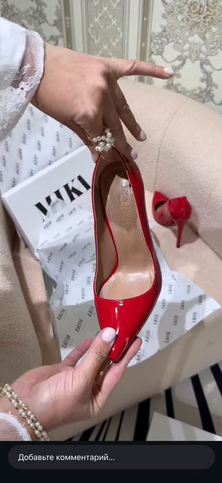 Красивые Туфли 38 размер совершенно новые