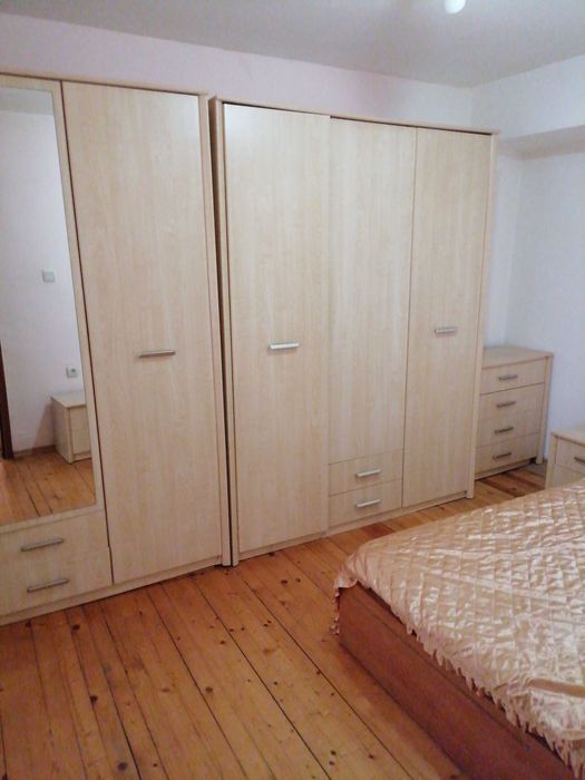 Дава се под наем Двустаен апартамент в Пловдив, Кючук Париж - 40 кв.м за 255 € - Снимка #2