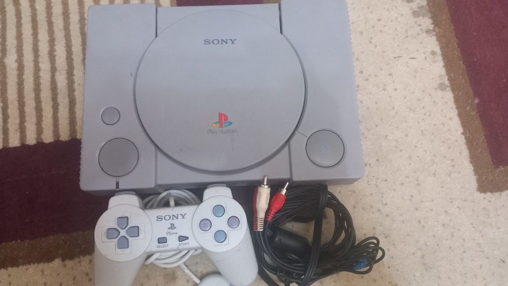 PS 1 sotiladi 150 ming