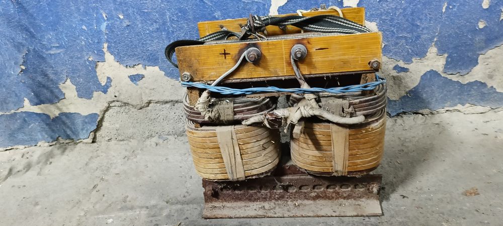 Продам сварочный аппарат 220в