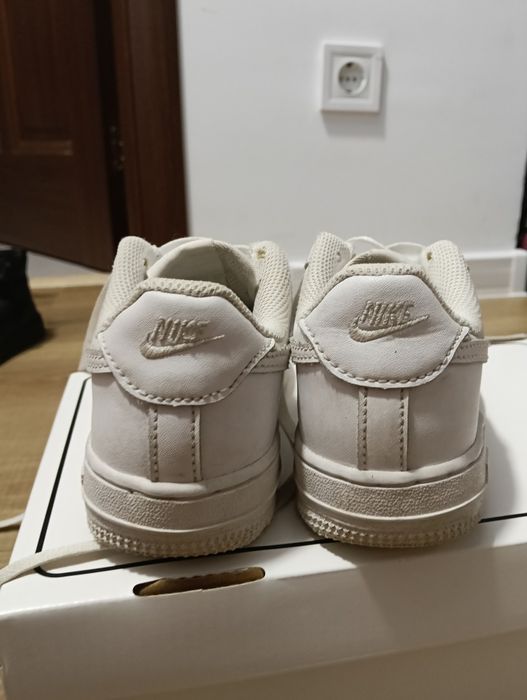 Încălțăminte pentru copii