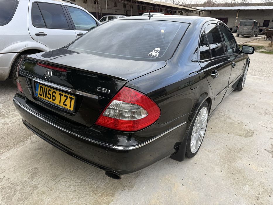 На части w211 Мерцедес Е320 Авангард / Ксенон / Нави