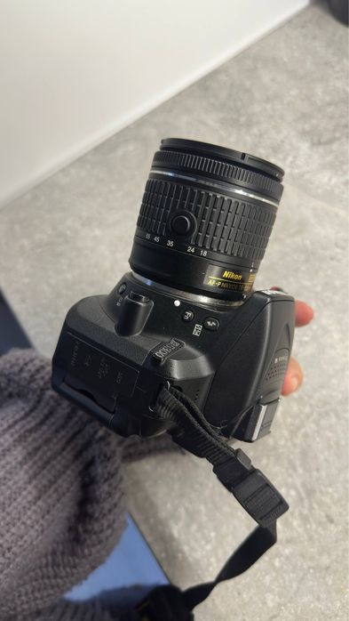 Nikon D5300 18/55 mm 32GB памяти