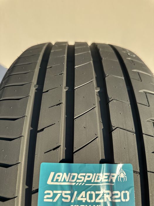 Летен Спорт Пакет LANDSPIDER 275/40R20 315/35R20  2754020  3153520