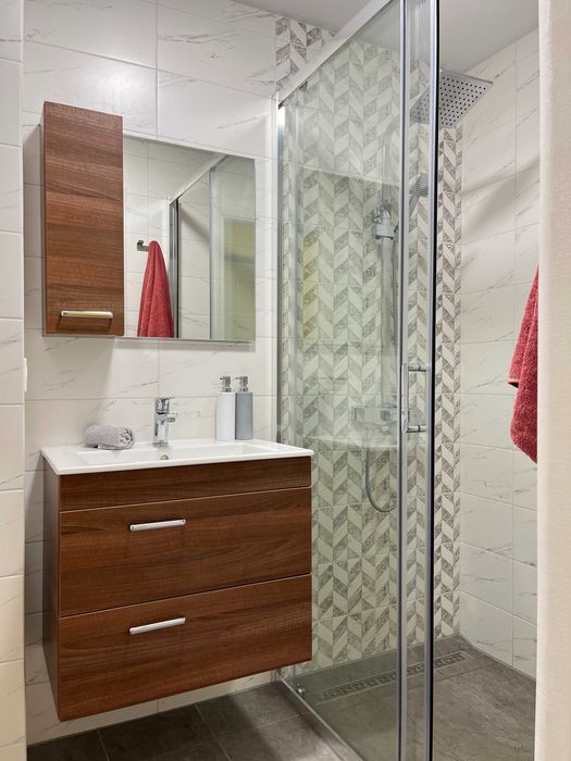 Продава се Тристаен апартамент в Добрич, Христо Ботев - 61 кв.м за 1330 €/кв.м - Снимка #11