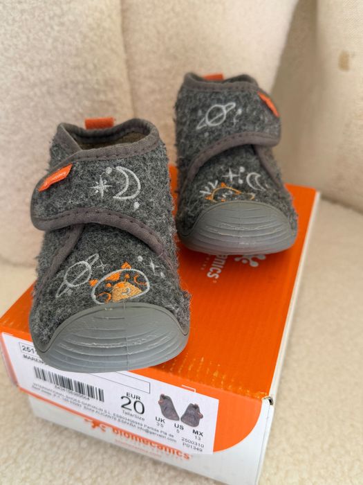 Пантофи Biomecanics