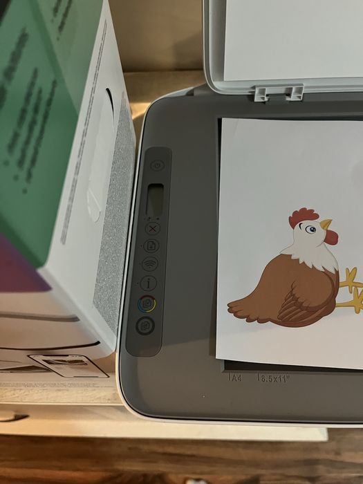 Imprimantă HP, color si alb negru