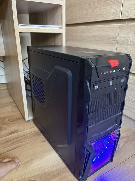 Setup gaming Buget / Office - Intel i5, RX 570 8GB, 16GB RAM,  SSD + HDD+ Monitor DELL 75hz 24 inch