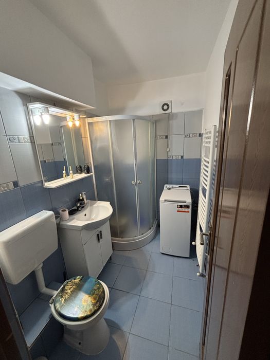 Închiriez apartament Podgoria/Bulevardul Revoluției