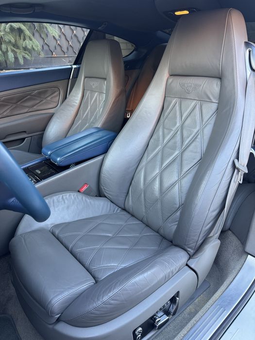 Bentley continental gt mulliner