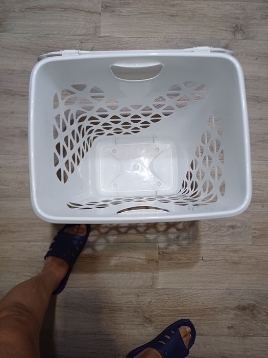 Контейнер для белья