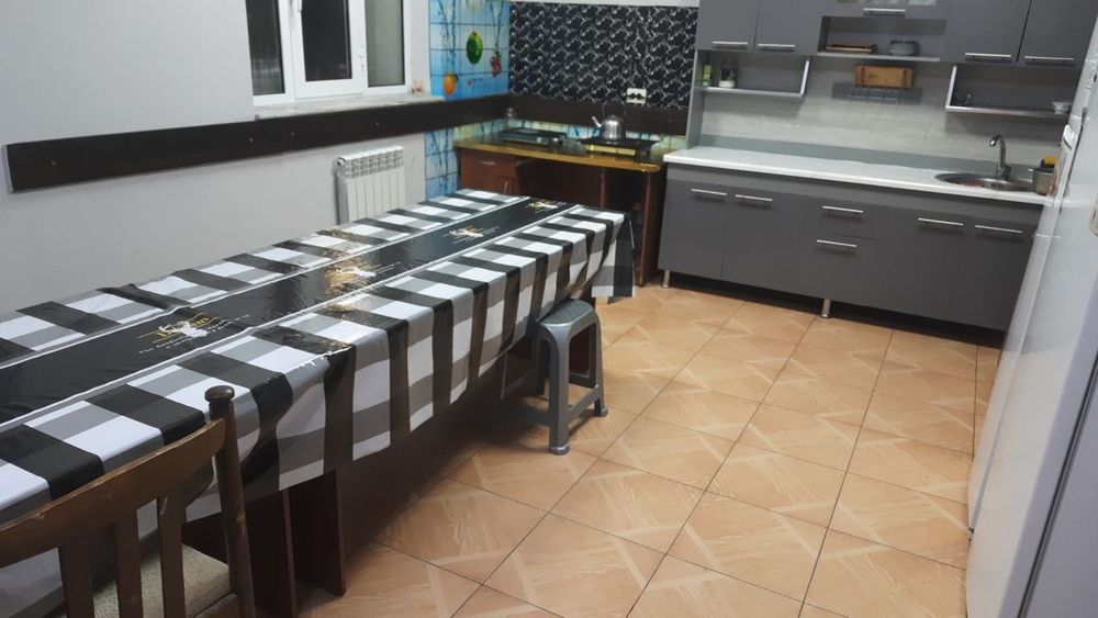 Parkentskiy Eng ARZON Kunlik Soatlik Mexmonxona BEZ ZAKS