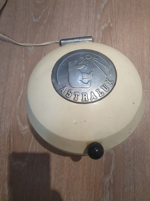 Lampa pentru bronzat cu cuart din ani 1960