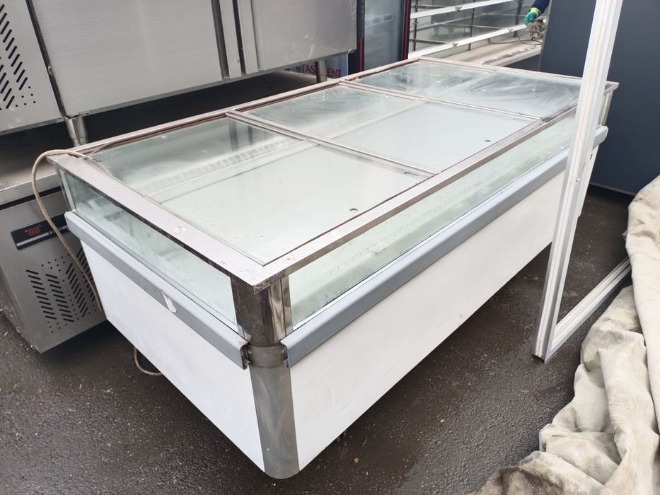 Савдо маркази учун холодильник ва печ