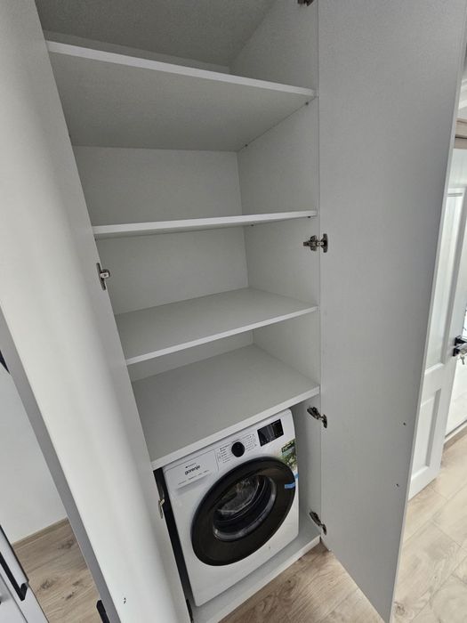 Inchiriez penthouse cu terasa 45m2