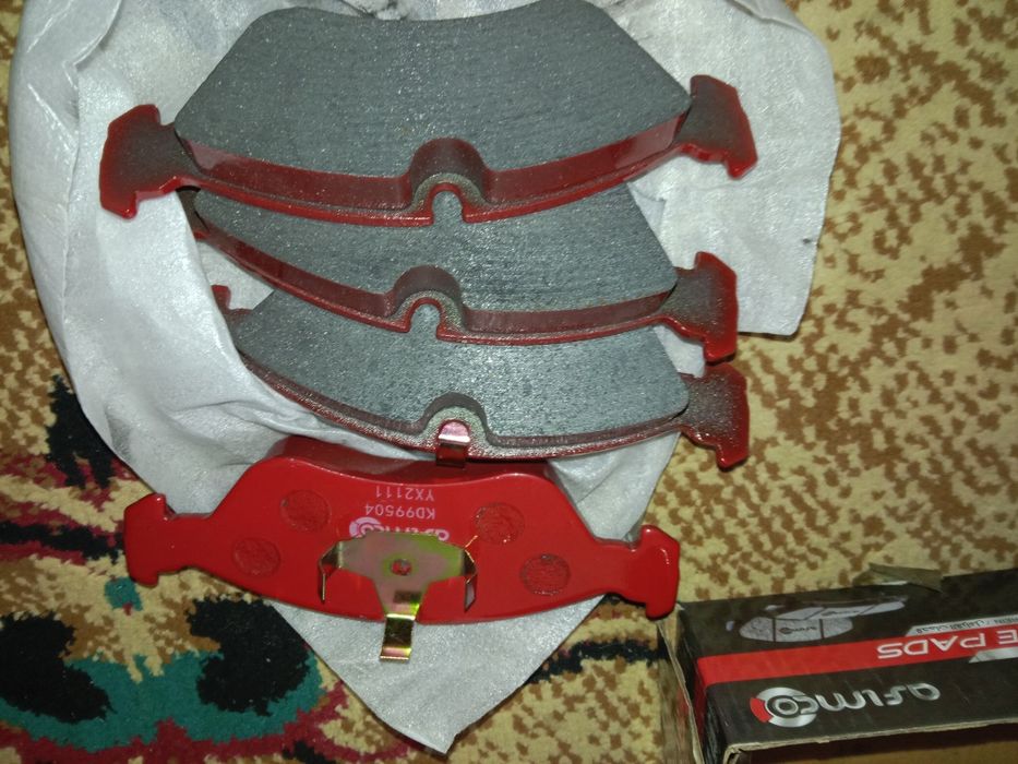 Продам тормозные колодки дисковые