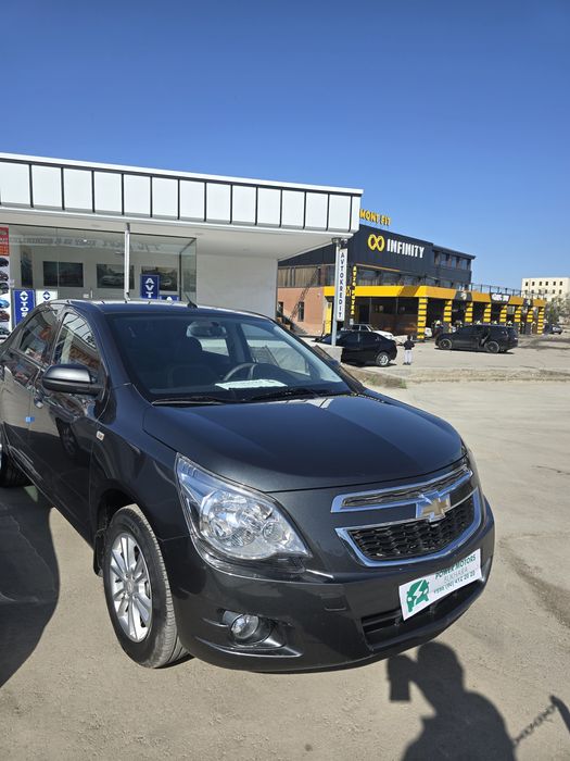 Кобальт ат сотилади