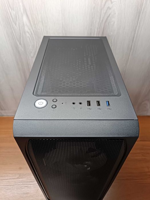 Продам новый кейс для компьютера.