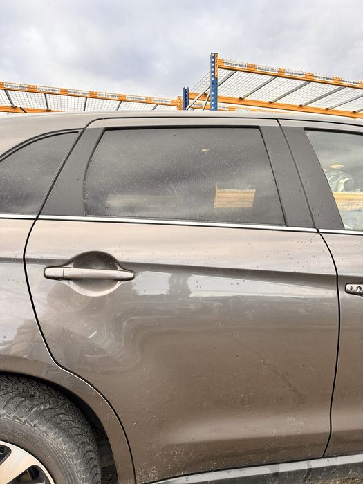 usa dreapta spate mitsubishi asx 1.8 motorina 2016