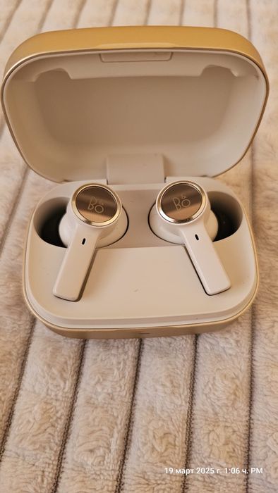 Слушалки Bang Olufsen