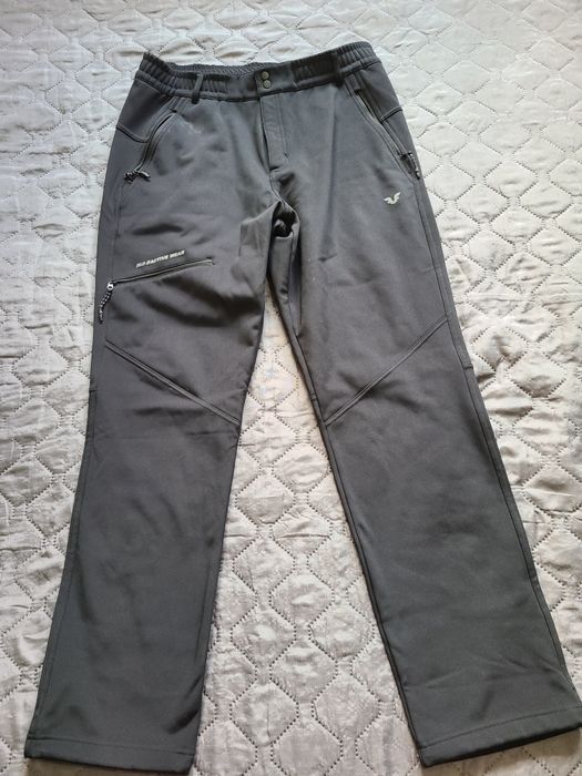 Pantaloni windstopper barbati