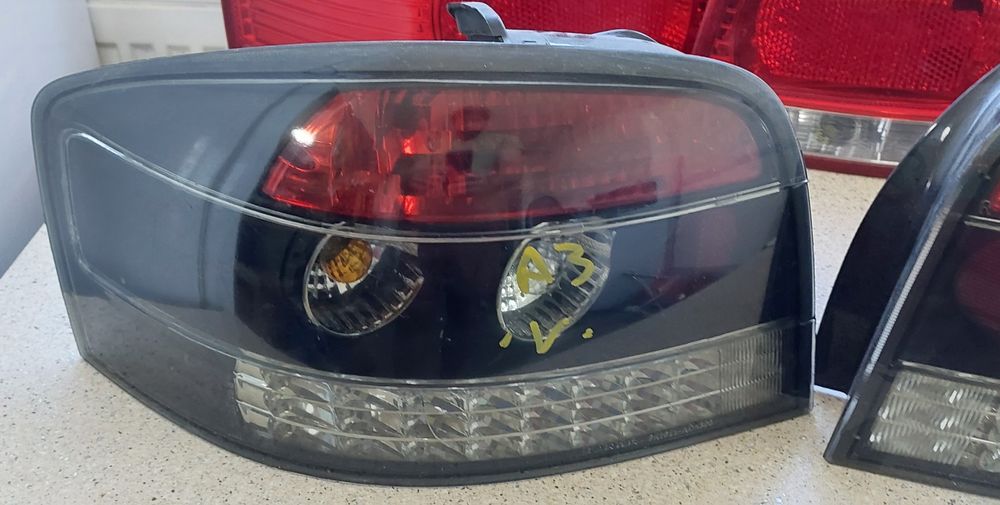 Stop Tripla dreapta stanga Audi A3 8P european