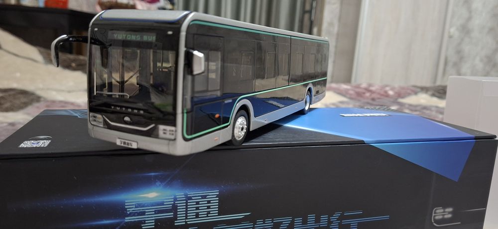 Коллекционный автобус (оригинал).)