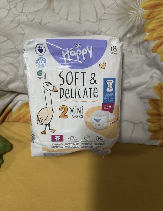 Pampers happy nr 2 (3-6kg) 18 bucati per bax disponibile 8 bax-uri