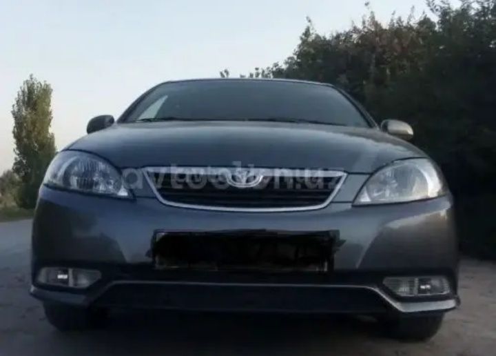 Жентра 3 поз сотилади