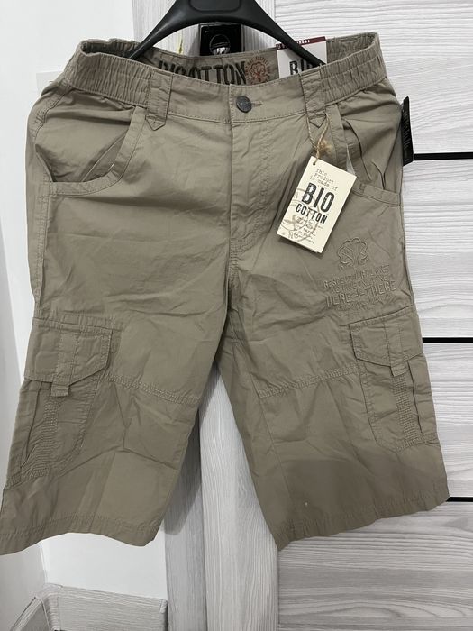 Одежда: куртка, брюки, шорты новые