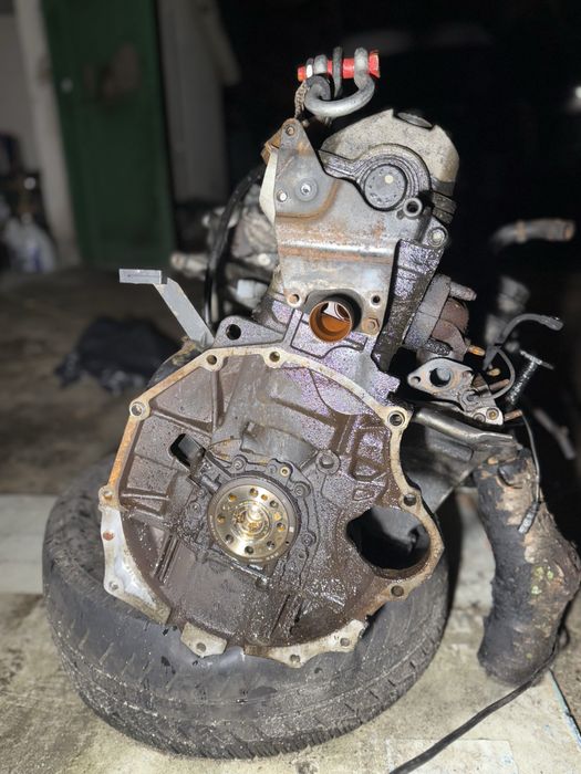 Двигател Фолксваген крафтер 2.5/ VW crafter 2.5