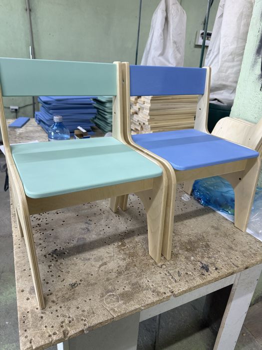 Продам стулья разные