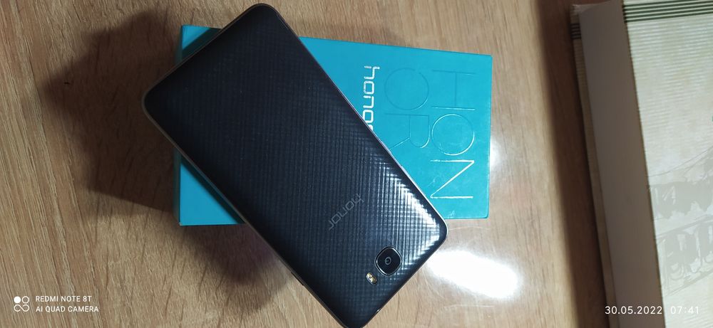 Смартфон honorA5