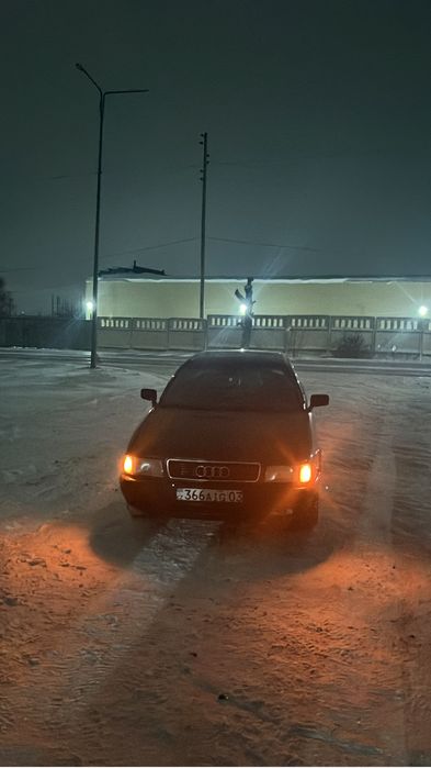 Продам Audi 80 b4