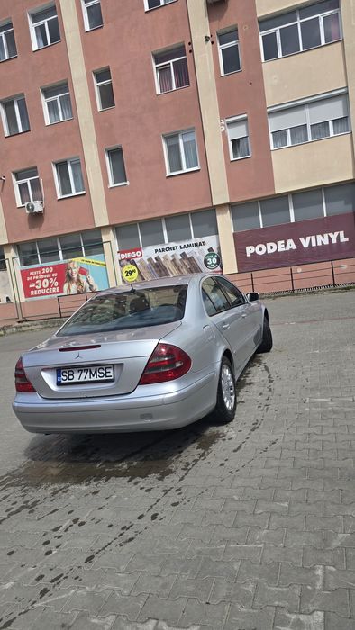 Mercedes-Benz E270 CDI
