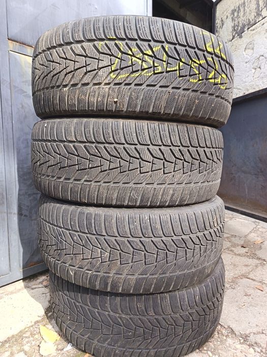 Anvelope MS iarna 255 45 20 hankook 2022 5.5-6.5mm