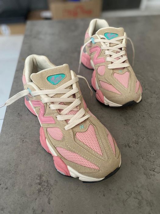 Дамски маратонки New Balance 9060