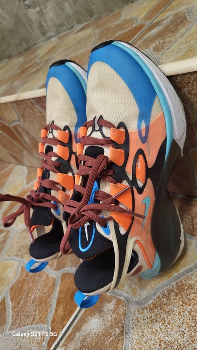 Nike маратонки UK 6 DMS/X