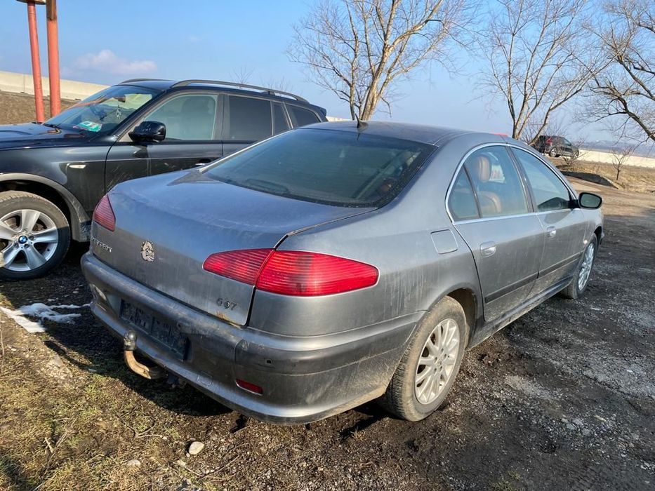 Dezmembrez piese Peugeot 607