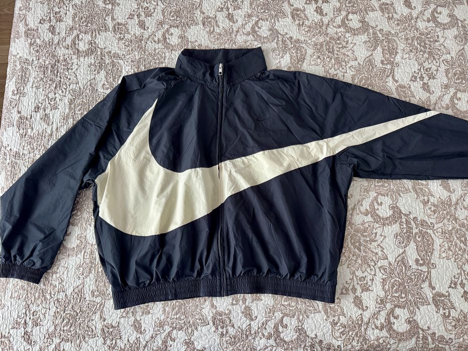 Windbreaker/Jacheta neagra fas Nike marimea XXL