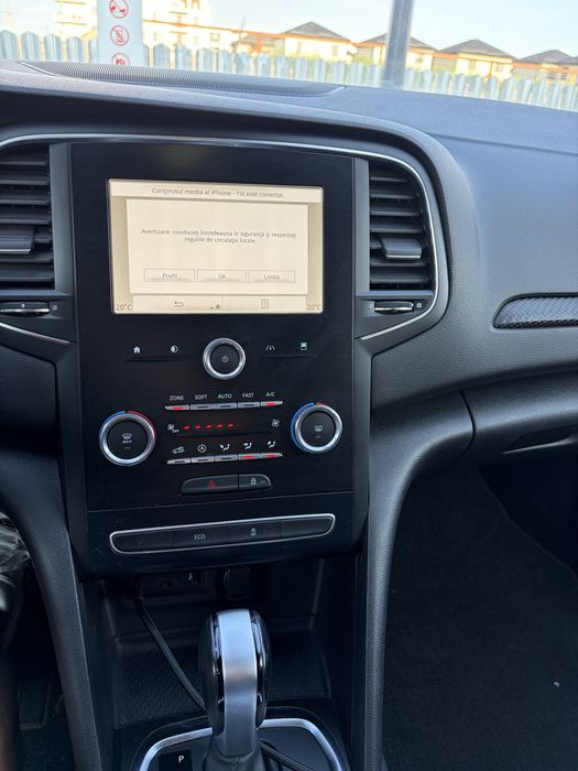 RENAULT Megane