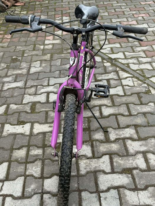 Bicicletă pentru fete