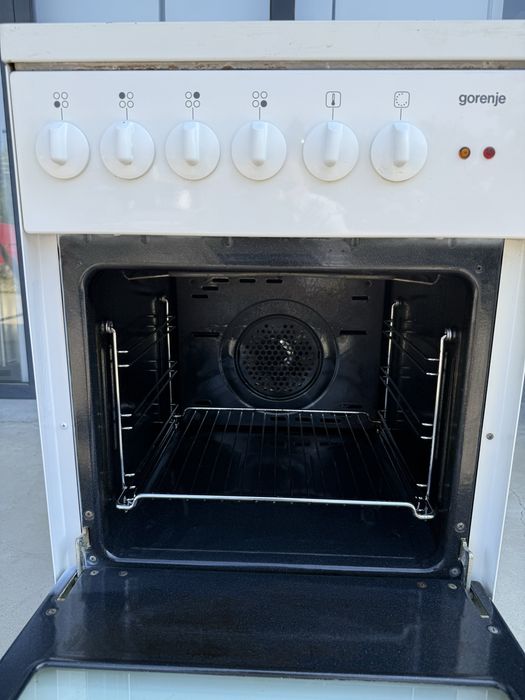 Печка с керамичен плот Gorenje 50 см